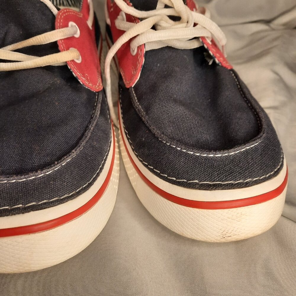 Crocs - Picture 7 of 7